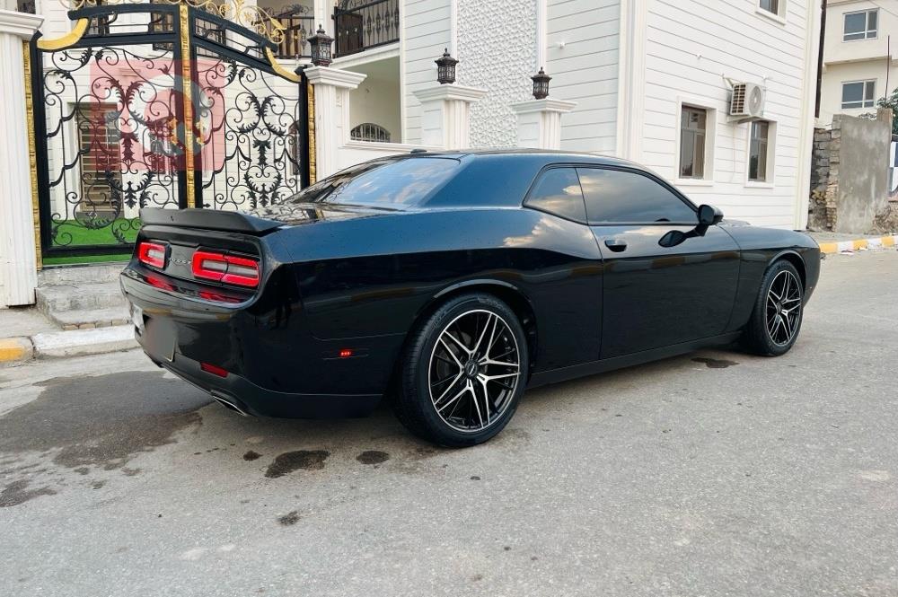 Dodge Challenger